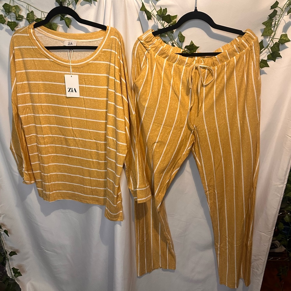 Zia Women’s Mustard Yellow Stripe Pajama Set